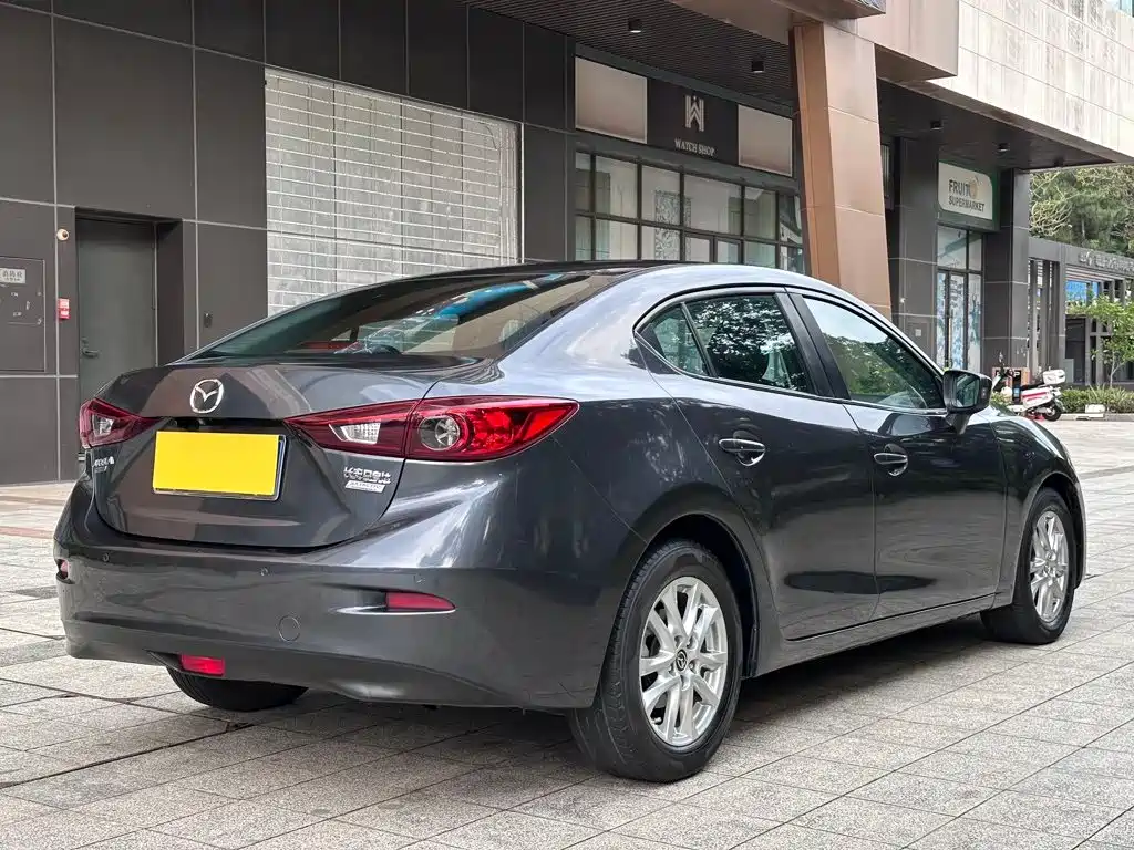 Mazda 3 Axela — миниатюра 9