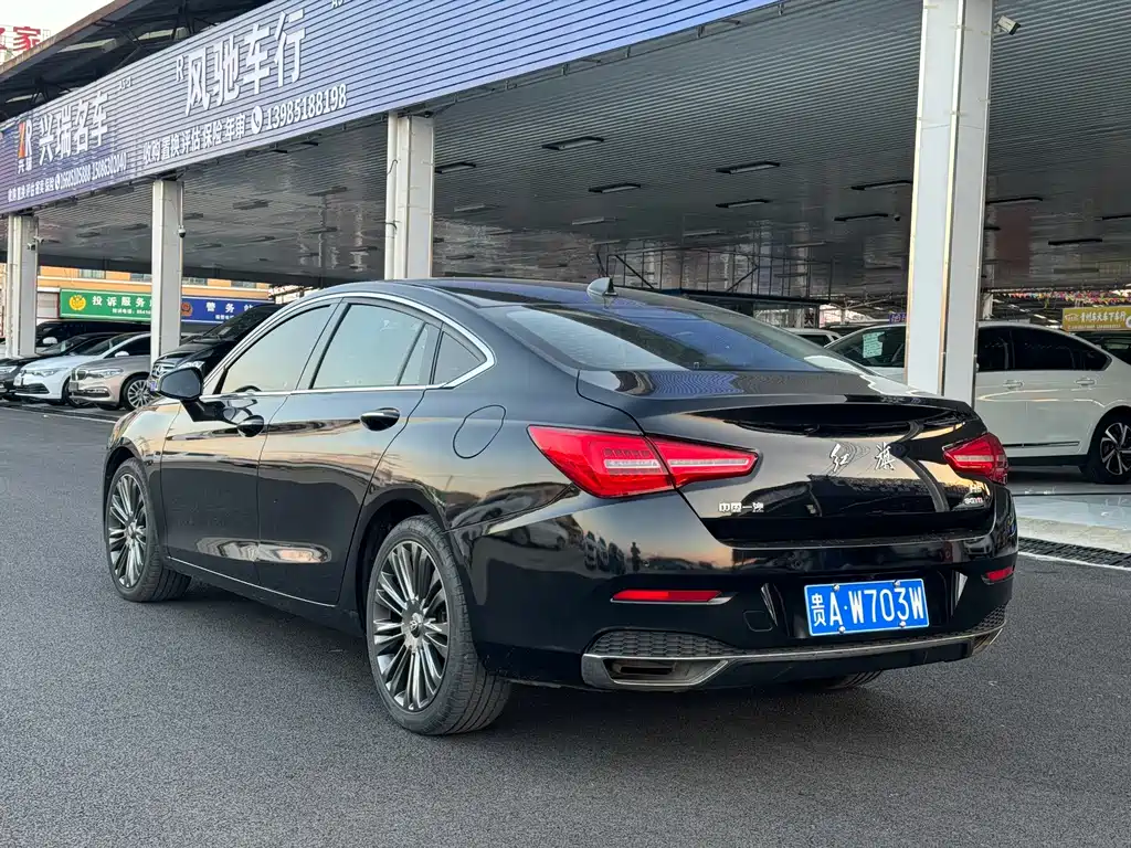 Hongqi Hongqi H5 — миниатюра 11
