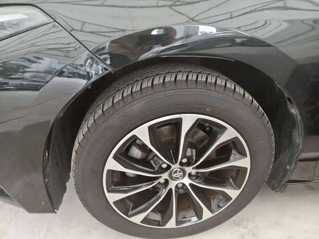 Toyota Avalon — миниатюра 21
