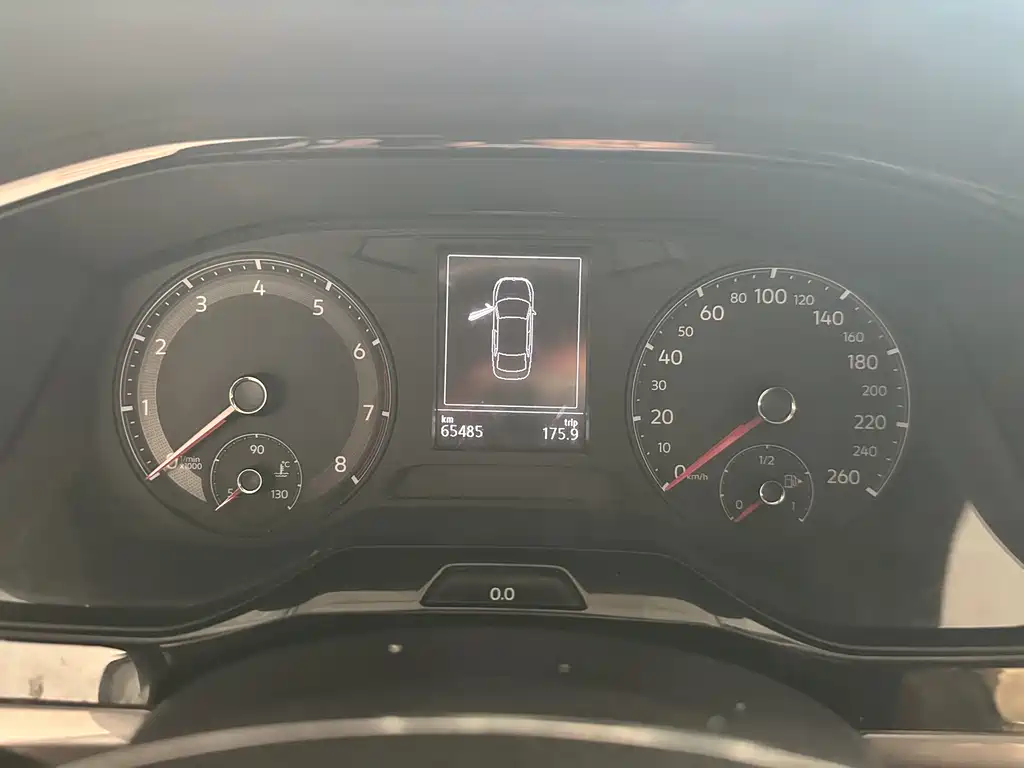 Volkswagen Bora — миниатюра 4