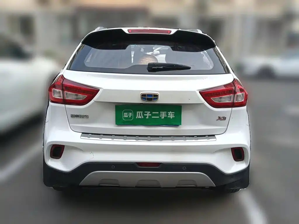 Geely Vision X3 — миниатюра 5