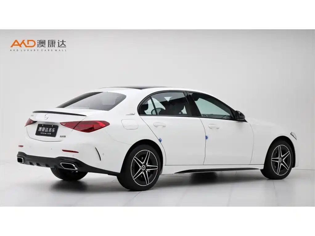 Mercedes-Benz C-Class — миниатюра 3
