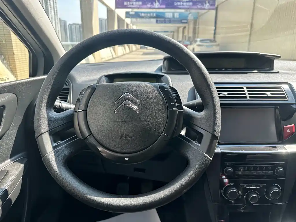 Citroen C-Quatre — миниатюра 11
