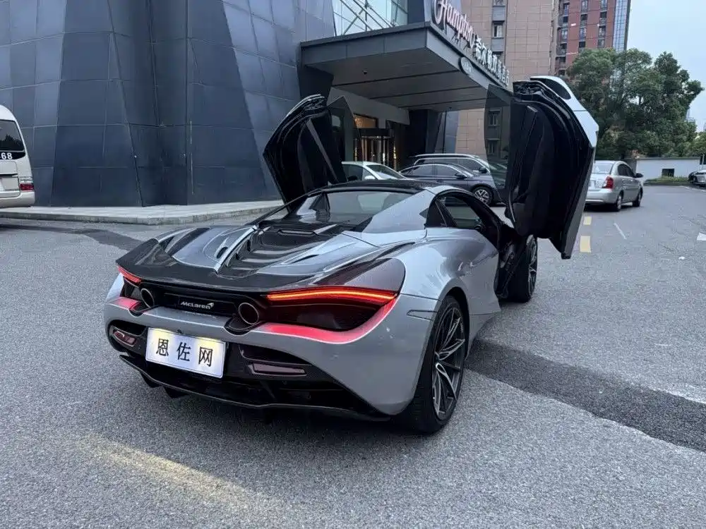 McLaren 720S 2019 4.0T Spider
