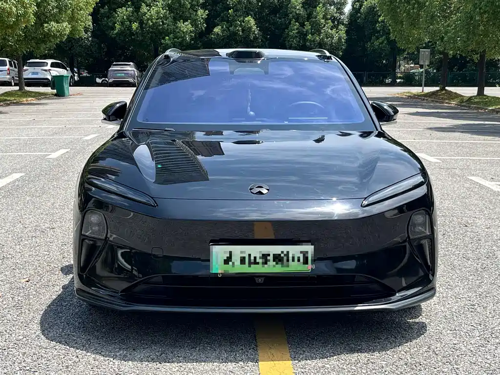 NIO ET5T — миниатюра 2