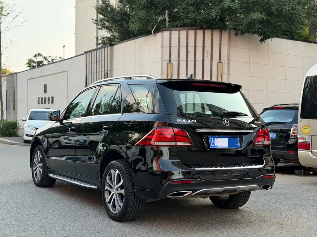 Mercedes-Benz GLE 2016 GLE 320 4MATIC