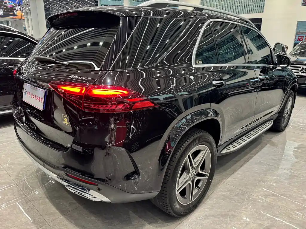 Mercedes-Benz GLE (Import) — миниатюра 22