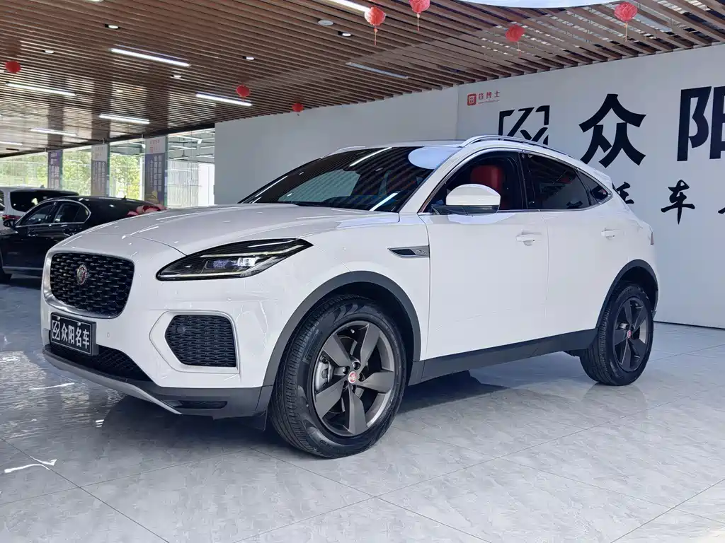 Jaguar E-PACE 2024