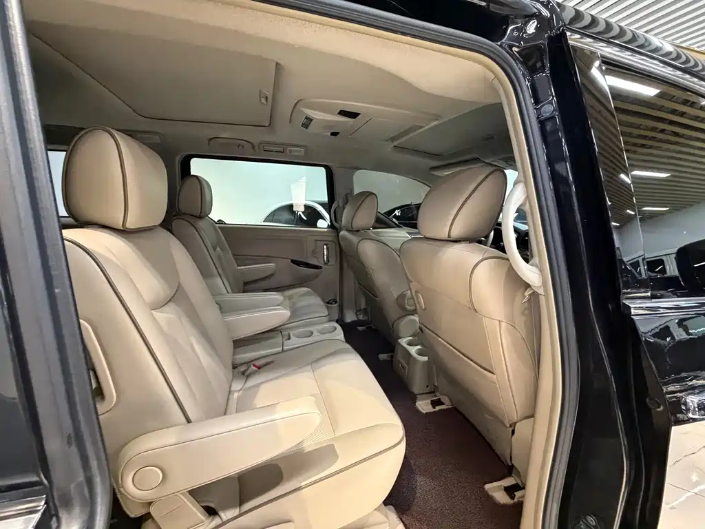 Nissan Quest — миниатюра 27