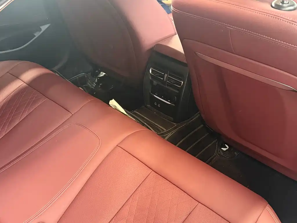 BMW 3 Series — миниатюра 4