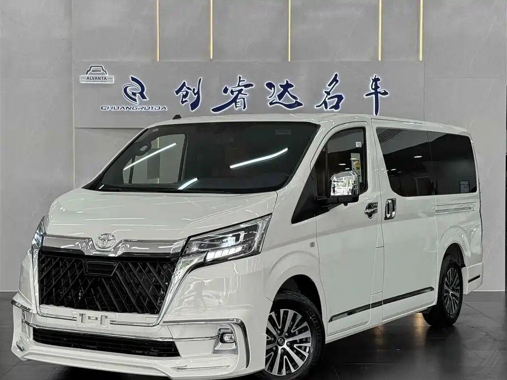 Toyota Hiace 0