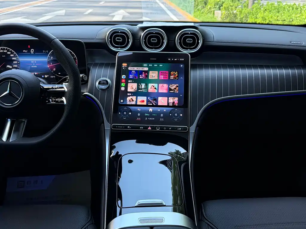 Mercedes-Benz GLC 2023 GLC 300 L 4MATIC 7 мест