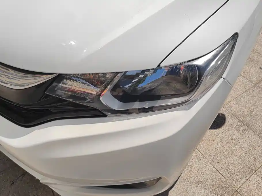 Honda Fit — миниатюра 5