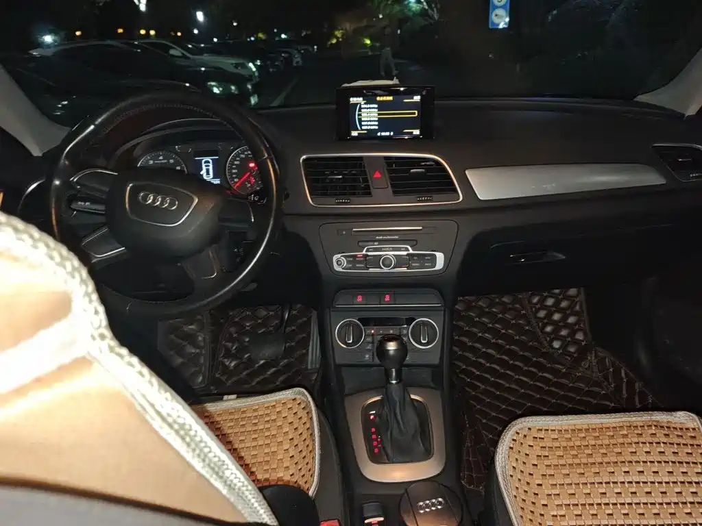 Audi Q3 — миниатюра 5