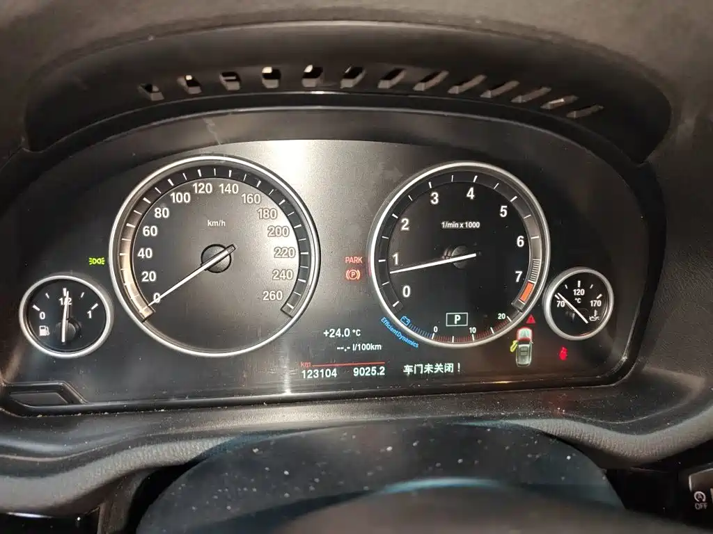 BMW X3 (Import) — миниатюра 7