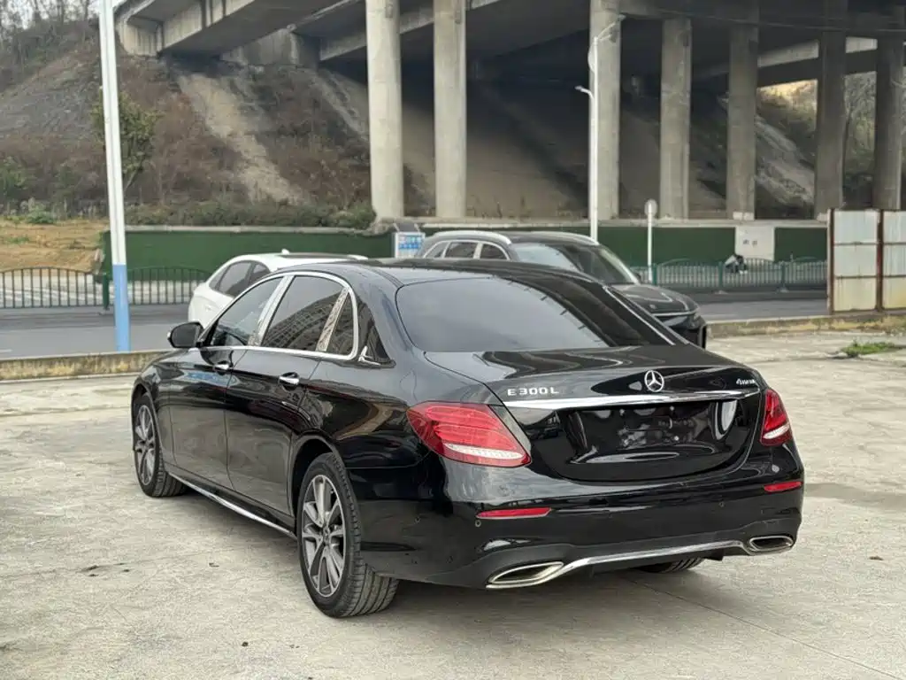 Mercedes-Benz E-Class E 2017 E 200 L Sport 4MATIC