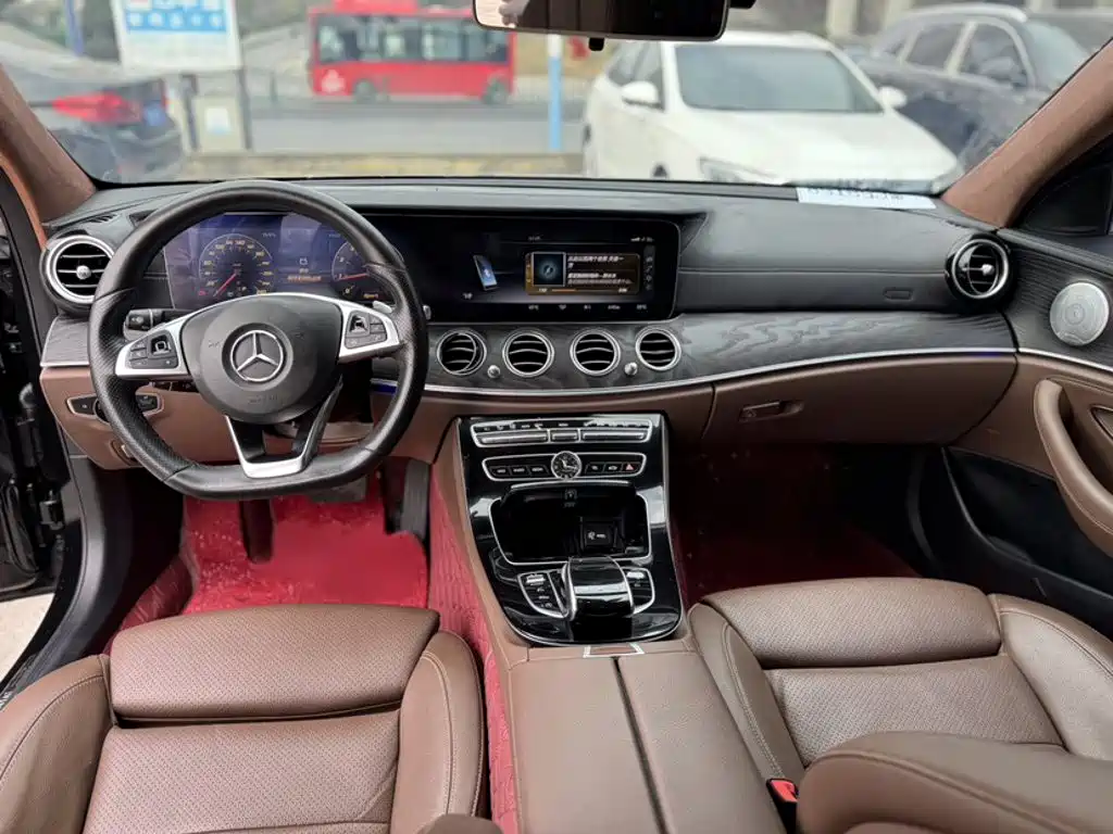 Mercedes-Benz E-Class E 2017 E 200 L Sport 4MATIC