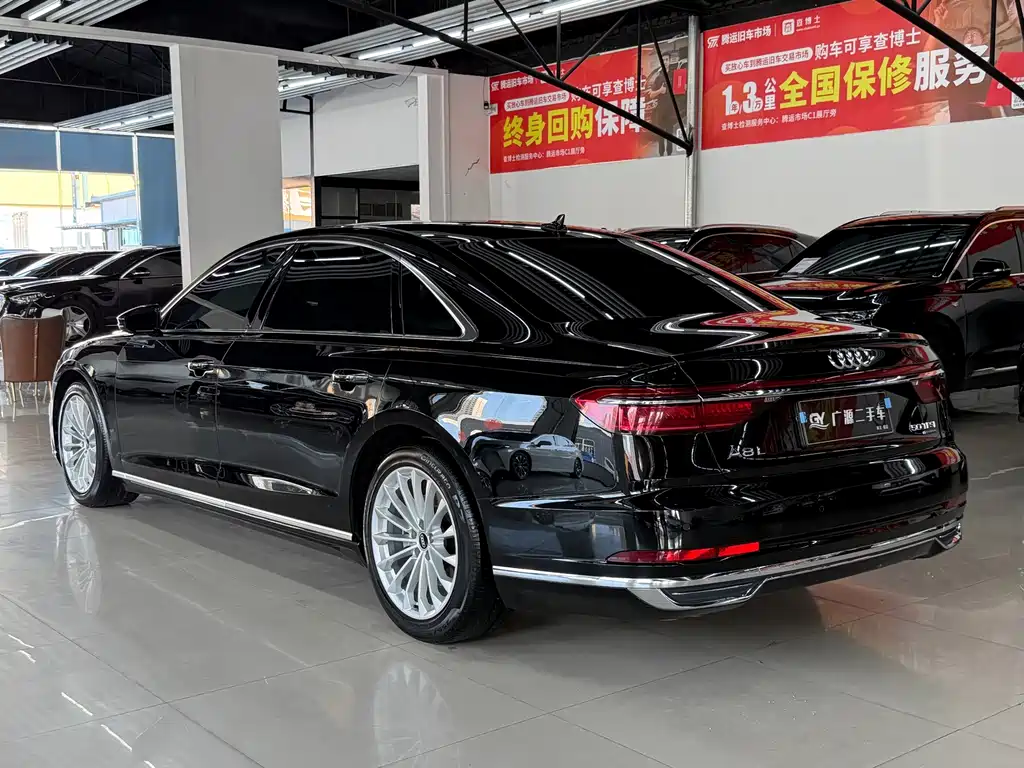 Audi A8 — миниатюра 6