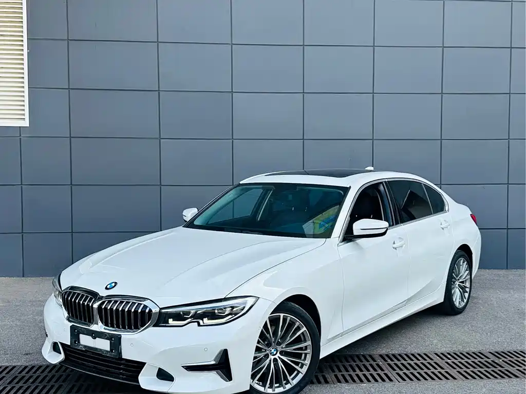 BMW 3 Series 2020