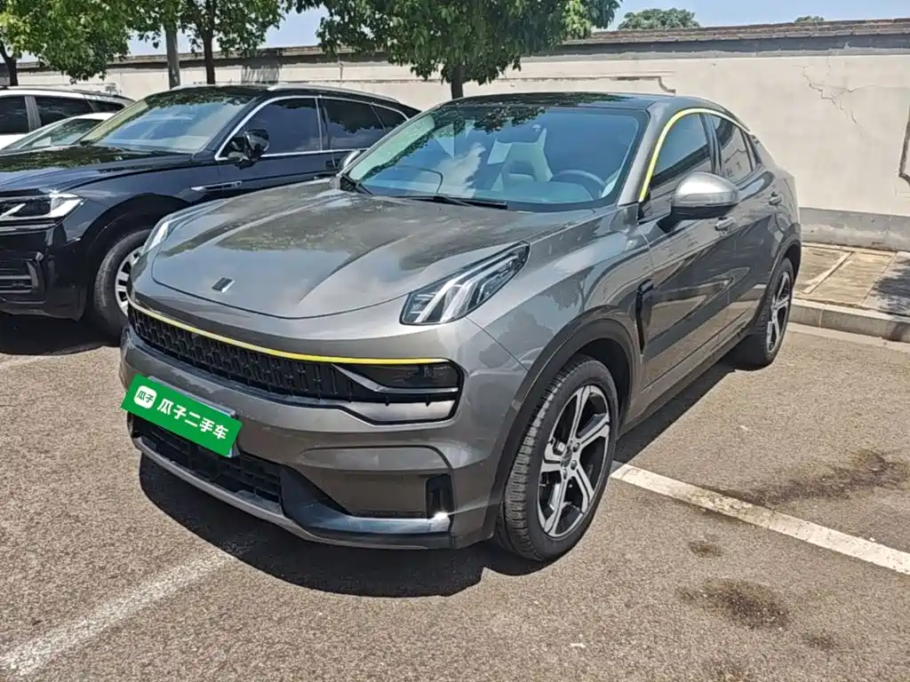 Lynk & Co 05
