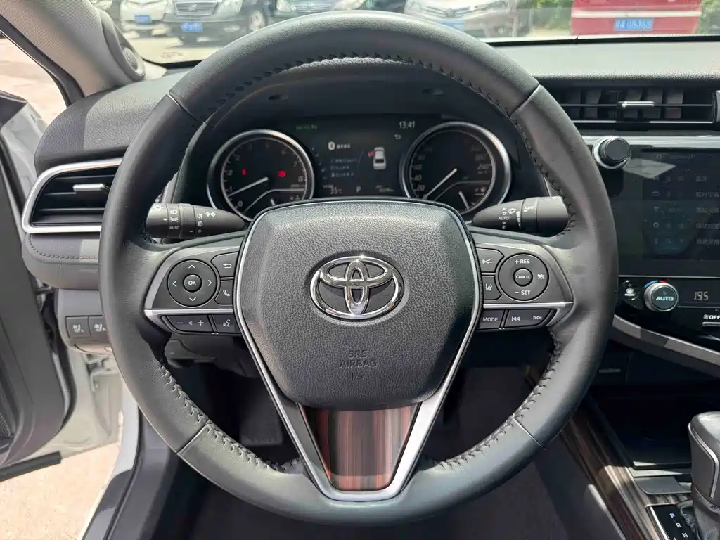 Toyota Camry — фотографии объявления, Фото 20