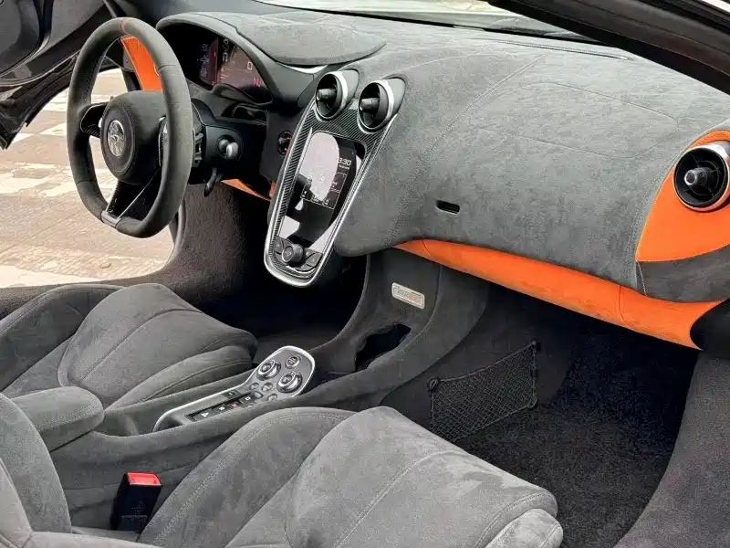 McLaren 570 — миниатюра 8