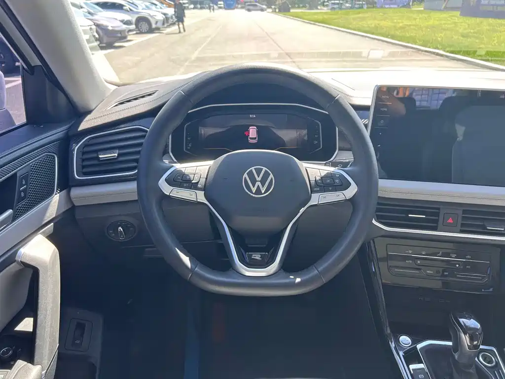 Volkswagen Tayron 2022 280TSI Luxury Smart Connect
