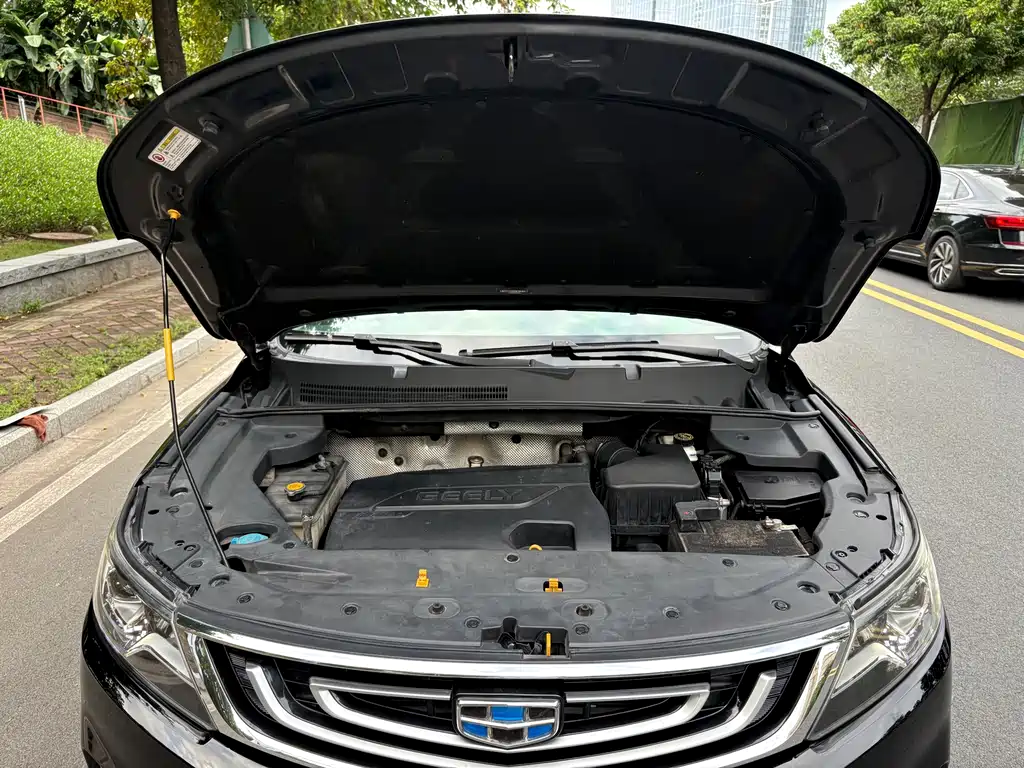 Geely Vision X6 — миниатюра 9