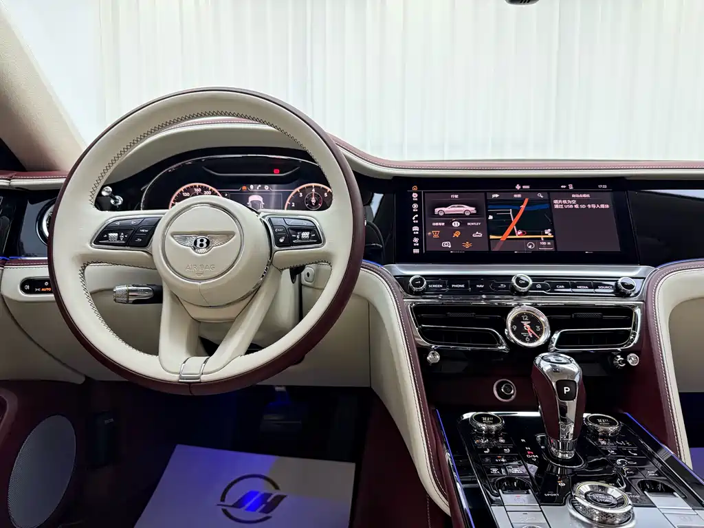 Bentley Flying Spur 2024 V8 Edition 8