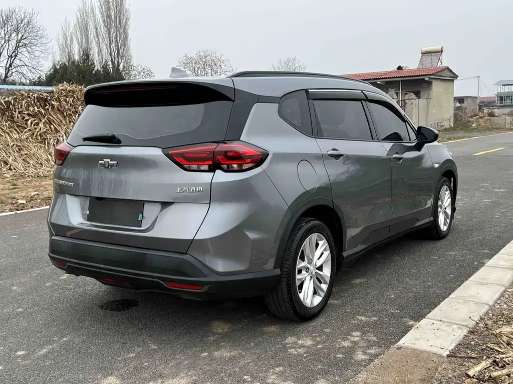 Chevrolet Volando — миниатюра 8