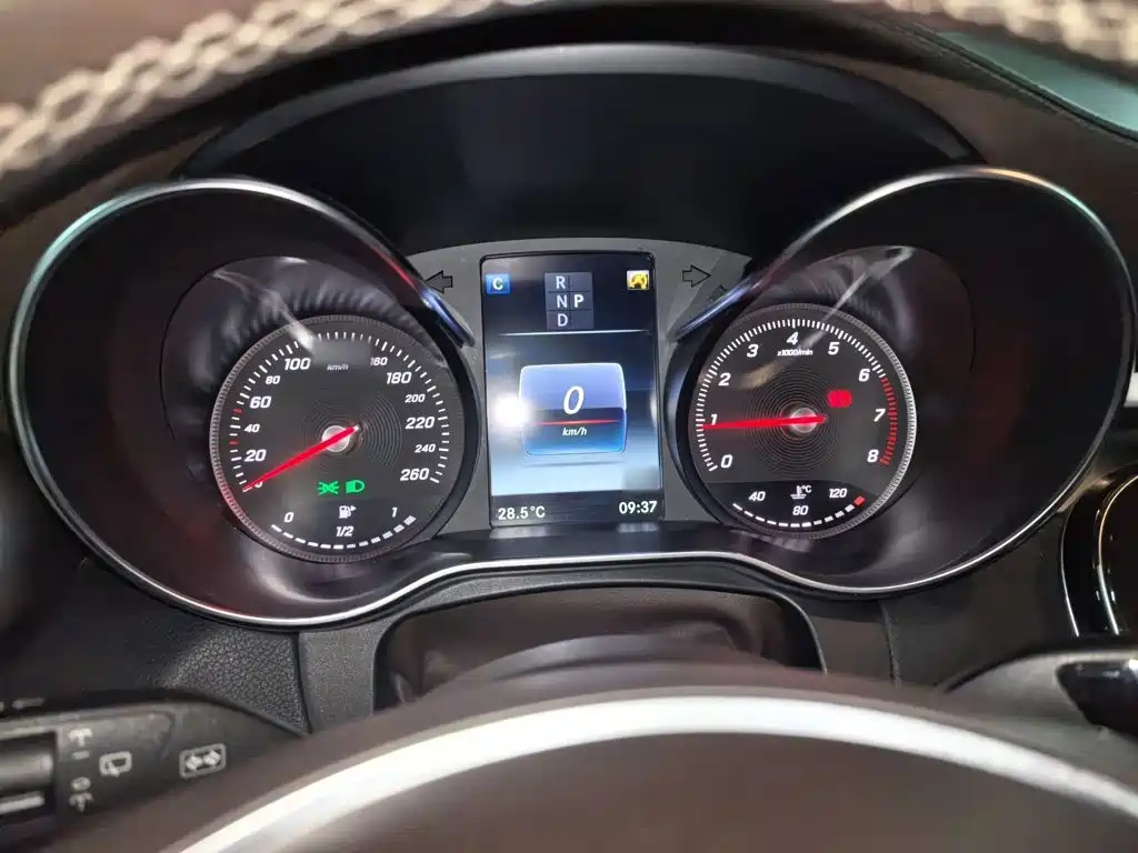 Mercedes-Benz GLC — миниатюра 4