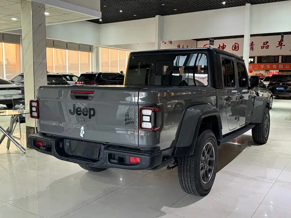 Jeep Gladiator — фотографии объявления, Фото 17