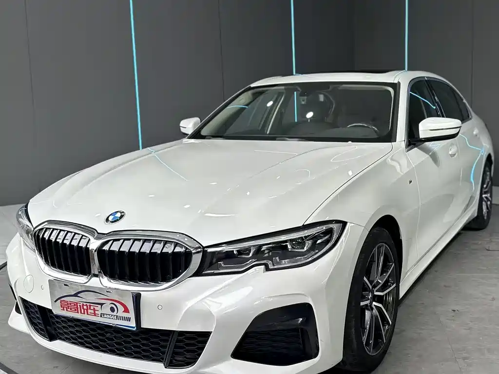 BMW 3 Series 2021