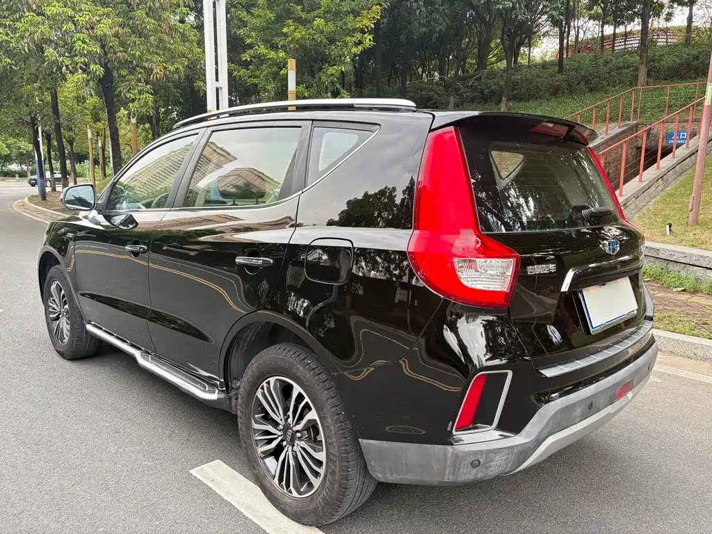 Geely Vision X6 — миниатюра 5