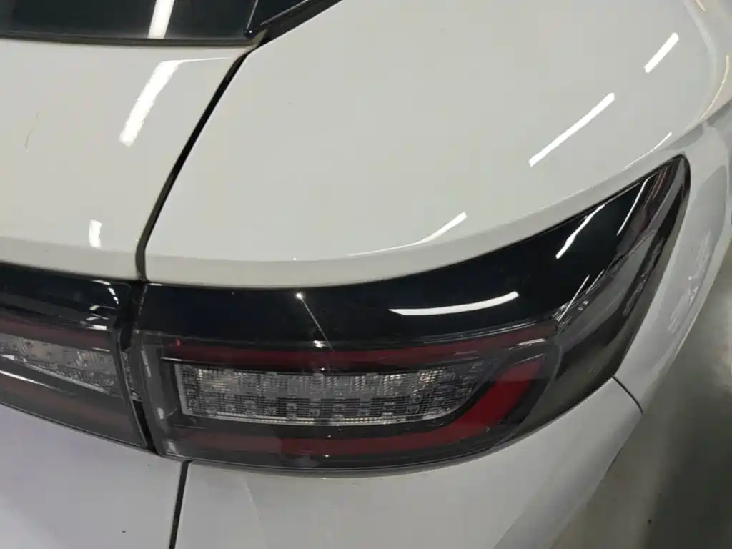 Volkswagen ID.4 X — миниатюра 8
