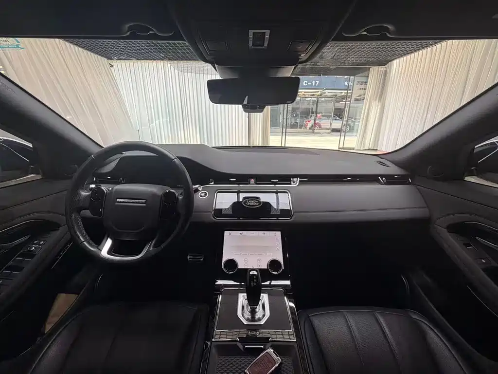Land Rover Evoque — миниатюра 5