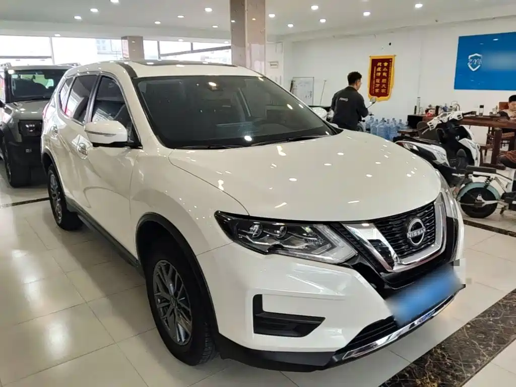 Nissan X-Trail — миниатюра 4