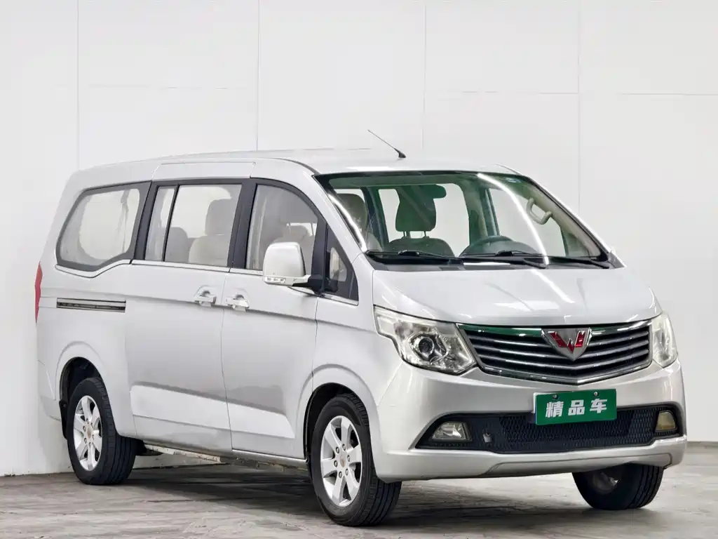 Wuling Journey 2015 1.8L Luxury LJ479QE2