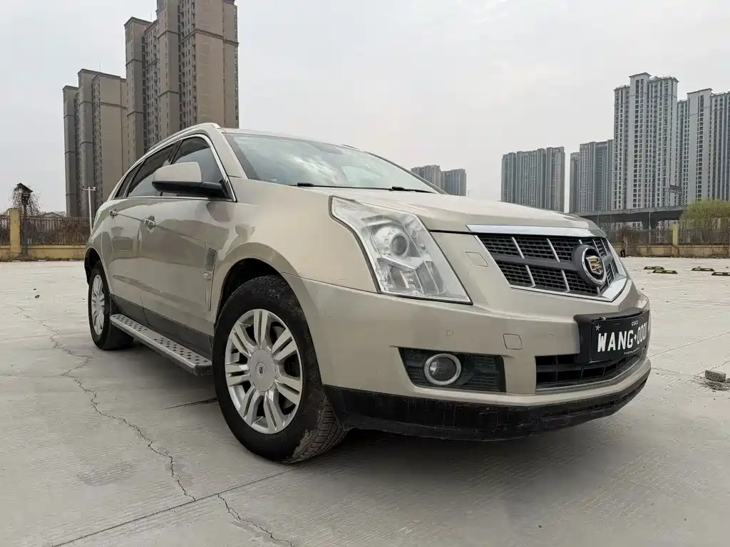 Cadillac SRX — миниатюра 9