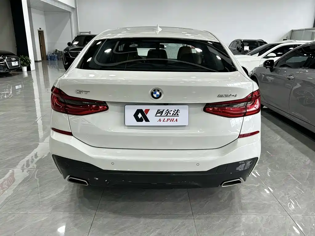 BMW 6 Series GT — миниатюра 5