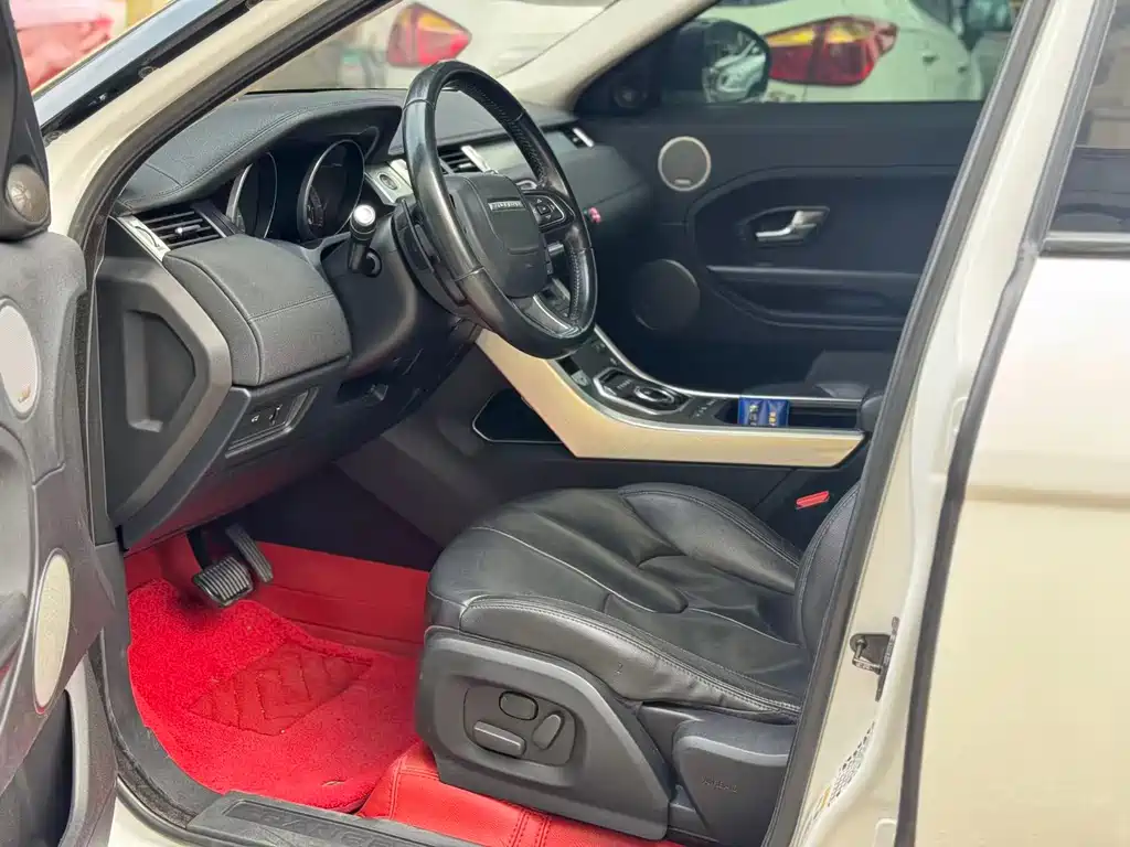 Land Rover Range Rover Evoque 2015 2.0T