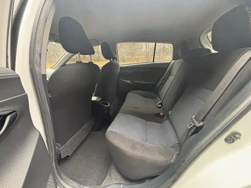 TOYOTA YARIS L ZHIXUAN