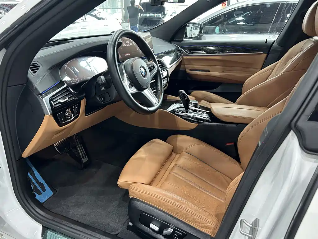 BMW 6 Series GT — миниатюра 7