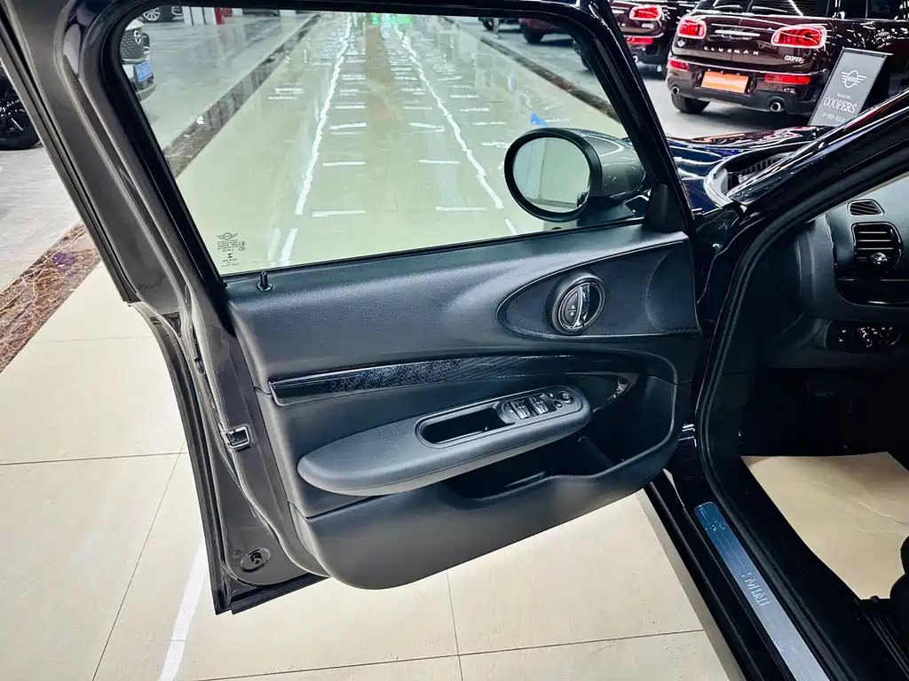 MINI Mini Clubman — миниатюра 27