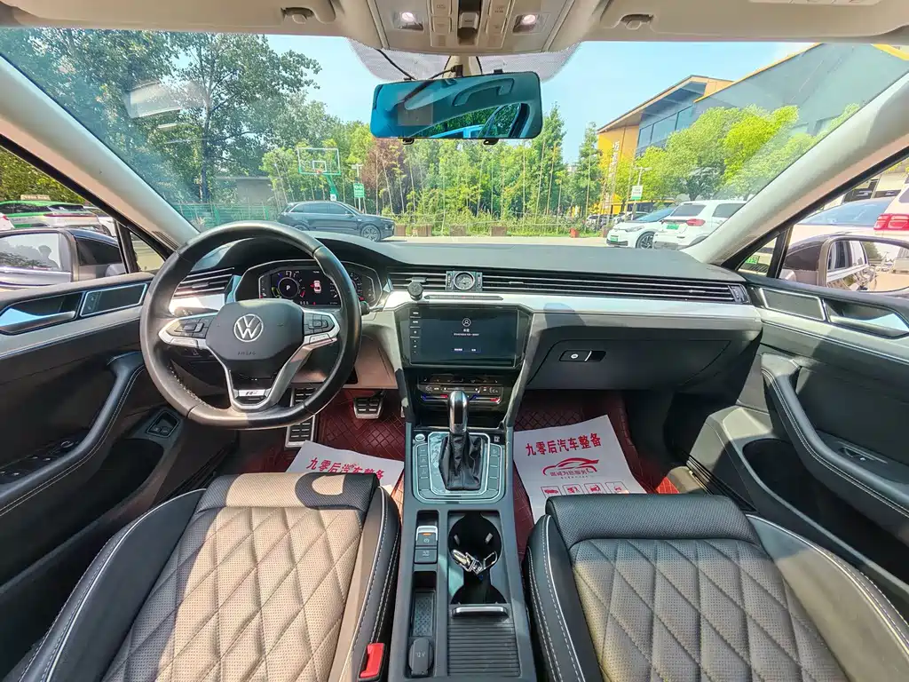 Volkswagen 迈腾 PHEV — миниатюра 9