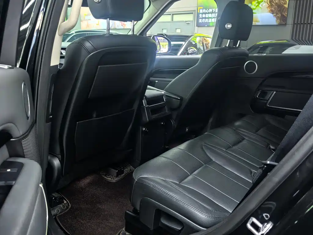 Land Rover Discovery 2017 3.0 SC V6 SE