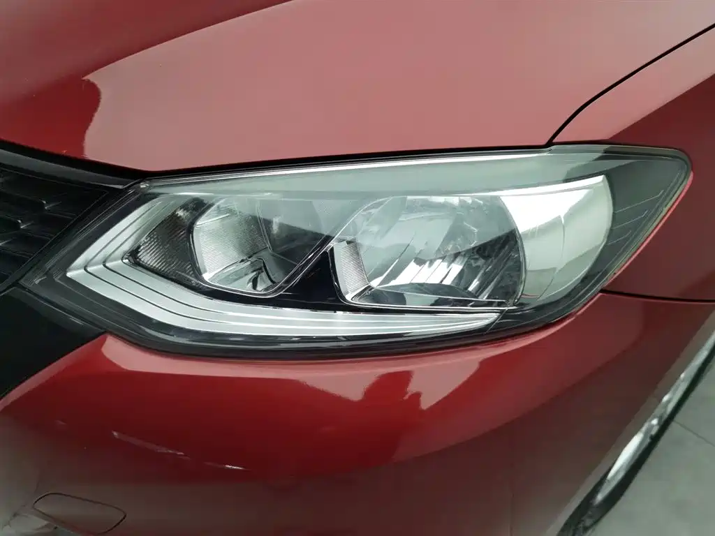 Nissan Tiida 2016 1.6L CVT