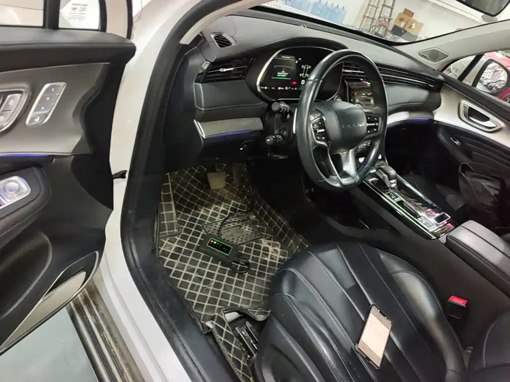 Roewe RX5 eMAX — миниатюра 16
