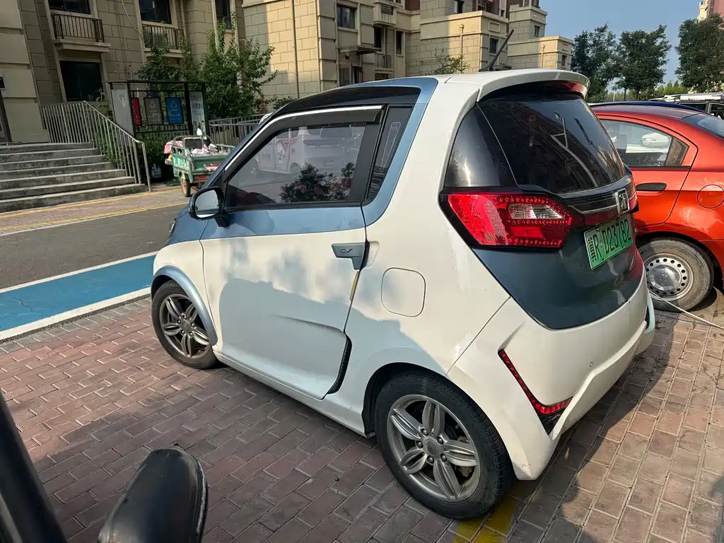 Zotye Zotye E200 — миниатюра 8