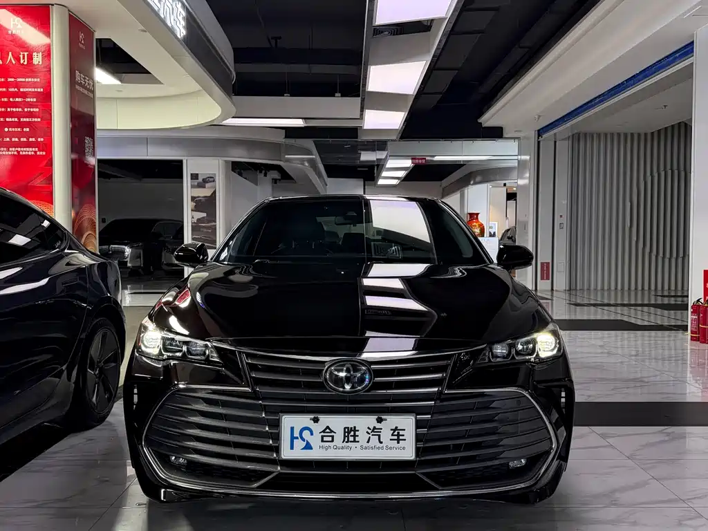 Toyota Avalon — миниатюра 2